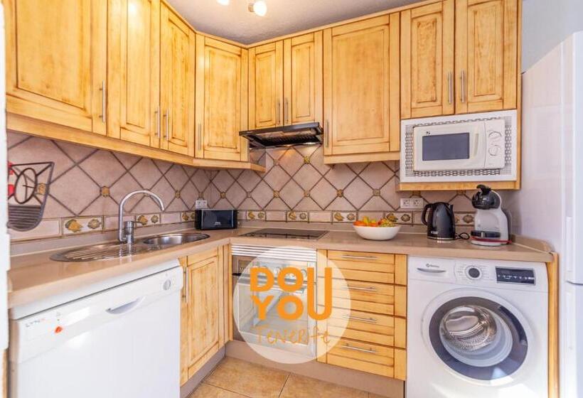 Президентский Люкс, Apartment Fairways Club