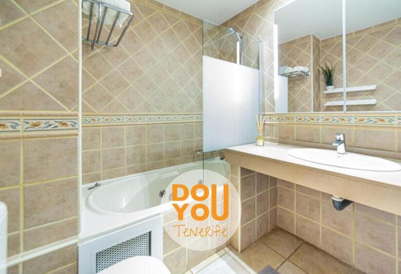 Президентский Люкс, Apartment Fairways Club