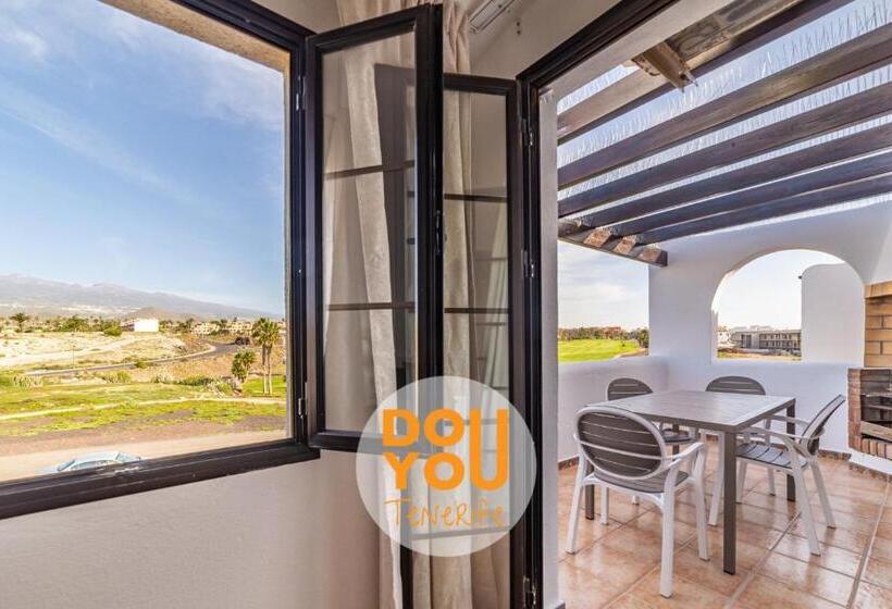 Президентский Люкс, Apartment Fairways Club