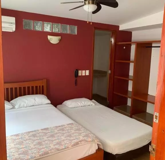 Standard Kolmen Hengen Huone, Bahia Plaza