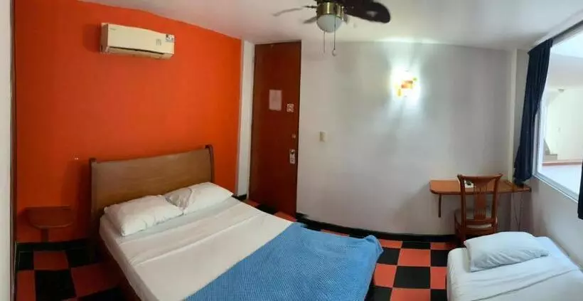 Standard Kolmen Hengen Huone, Bahia Plaza