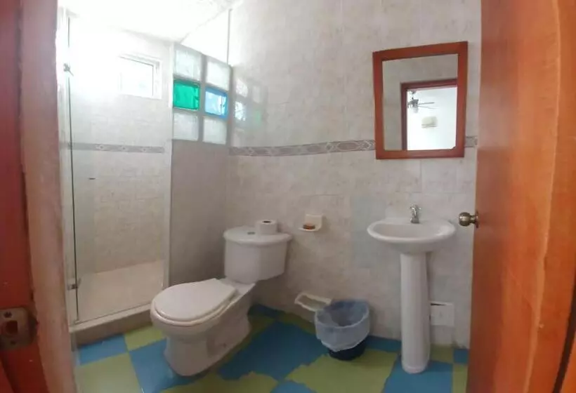 Standard Kolmen Hengen Huone, Bahia Plaza