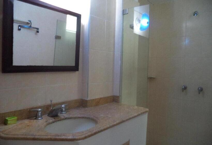 스탠다드 트리플 룸, Bahia Plaza