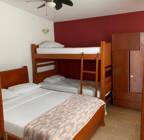 스위트, Bahia Plaza