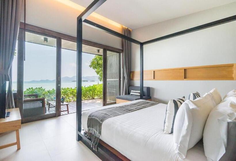 بنجلو قياسى, Casa De Mar   Koh Samui