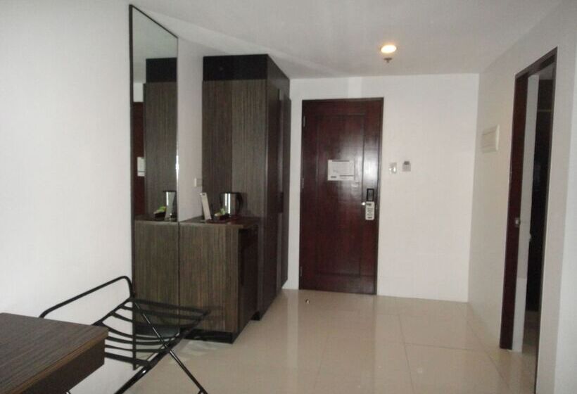 اتاق لوکس, Cityscape