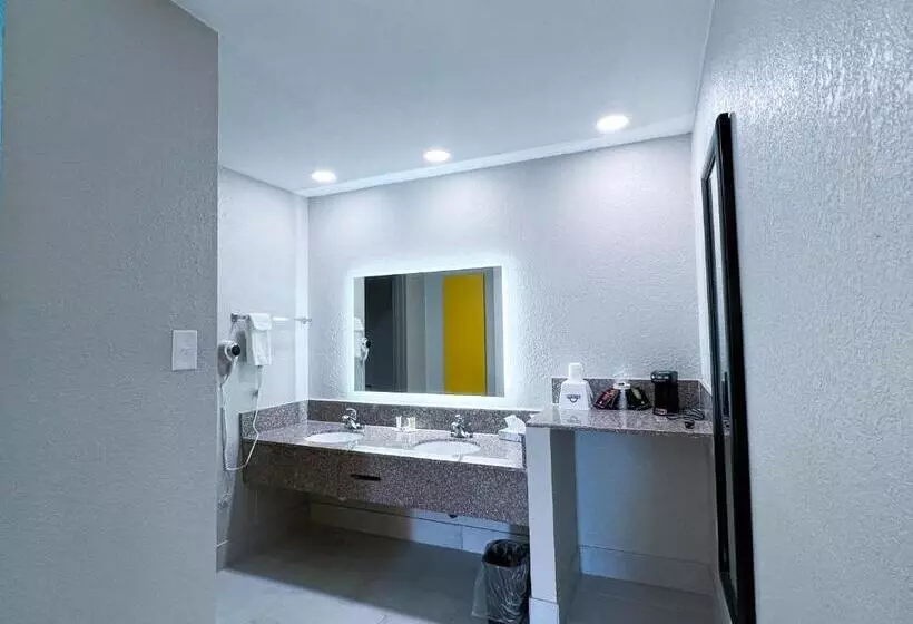 Standard-huone, Days Inn & Suites By Wyndham Santa Rosa, Nm