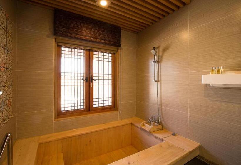 Suit Deluxe, Gyeongwonjae Ambassador Incheon  Associated With Accor