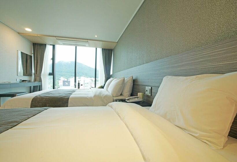 Habitació Deluxe, I Jin