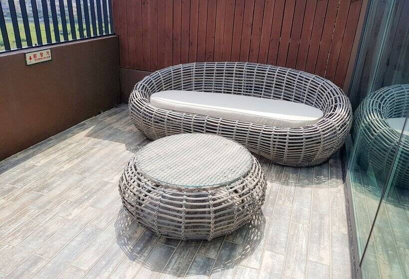 Habitació Estàndard, I Jin