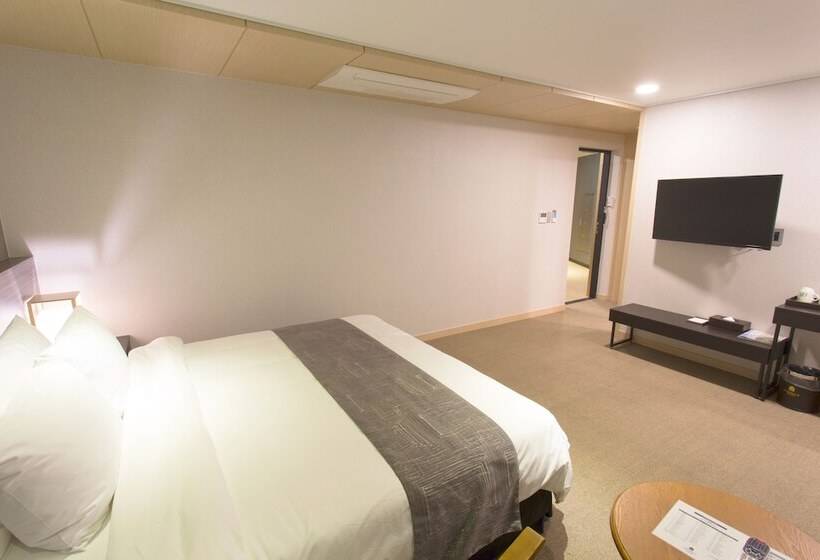 Habitació Estàndard, I Jin