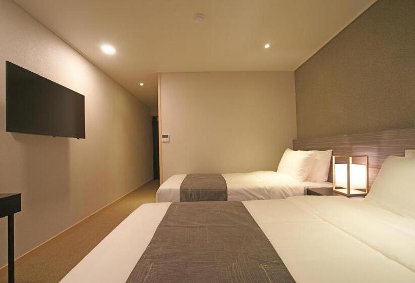 Habitació Business, I Jin