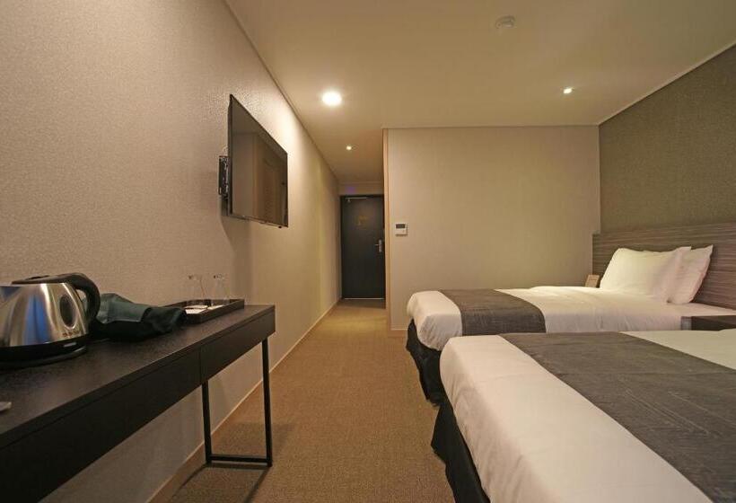 Habitació Estàndard, I Jin