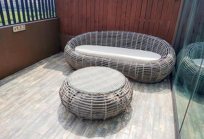 Habitació Deluxe amb Balcó, I Jin