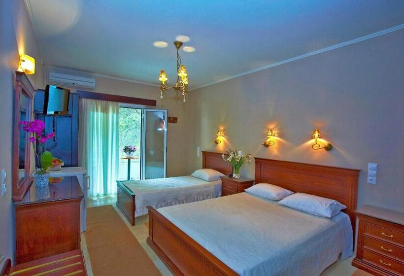 스탠다드 트리플 발코니 룸, Maistrali