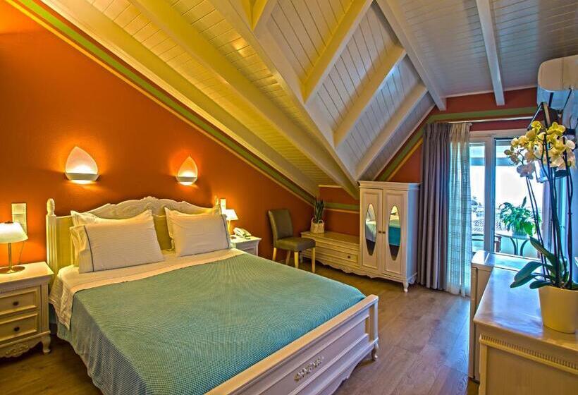 펜트하우스 룸, Maistrali