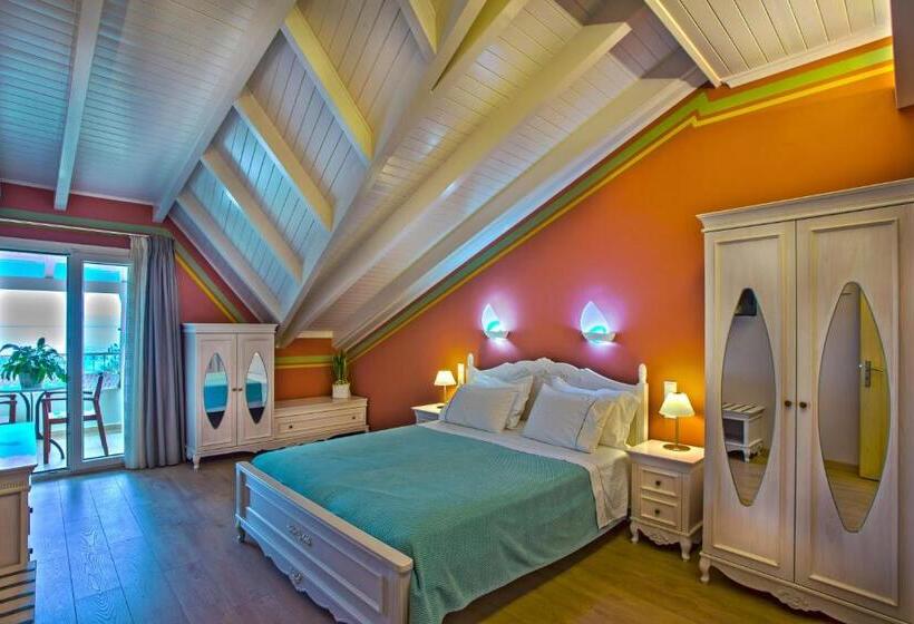 1침실 펜트하우스 아파트, Maistrali