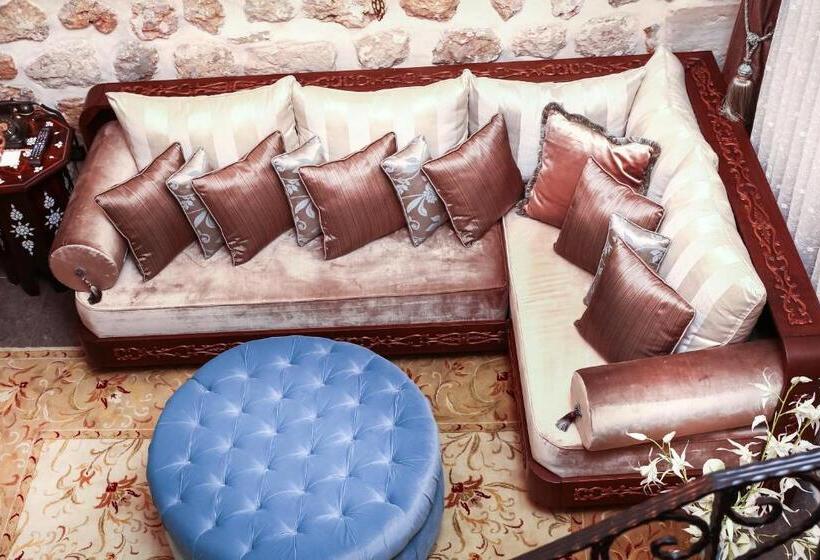 اتاق دوبلکس, Mardius Tarihi Konak