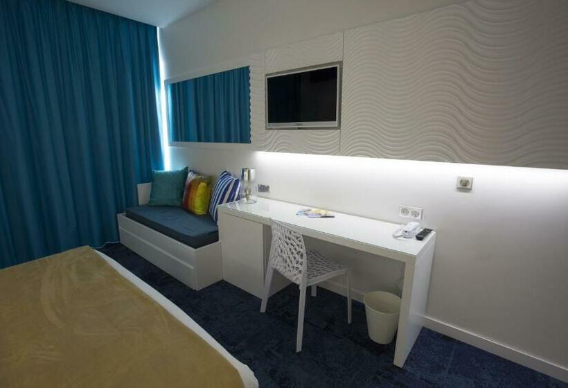 Quarto Familiar Vista Mar, Marineland Hôtel