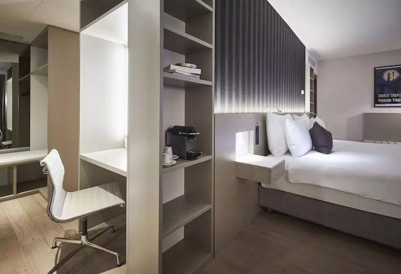 ジュニアスイート, Modern Times Hotel, Vevey, A Tribute Portfolio