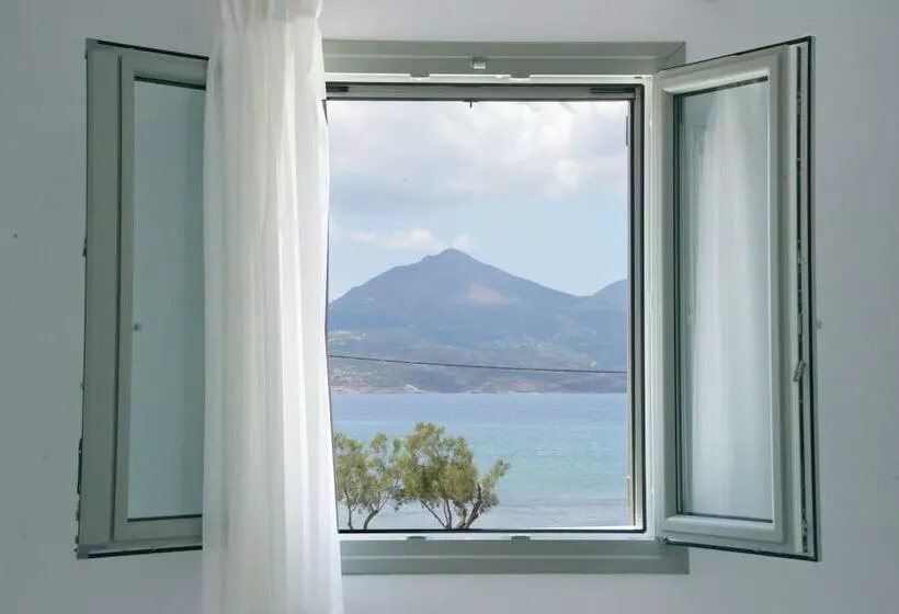 オーシャンビューデラックススイート, Olea Bay