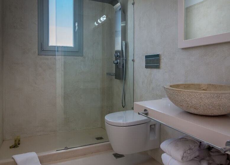 غرفة ديلوكس ثلاثية, Olea Bay