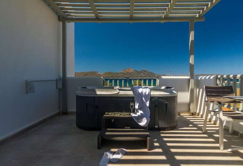 غرفة ديلوكس مطلّة علي البحر, Olea Bay