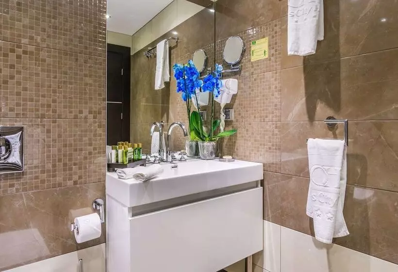 Standard-huone Parveke, Best Western Plus Olives City Hotel   Free Parking
