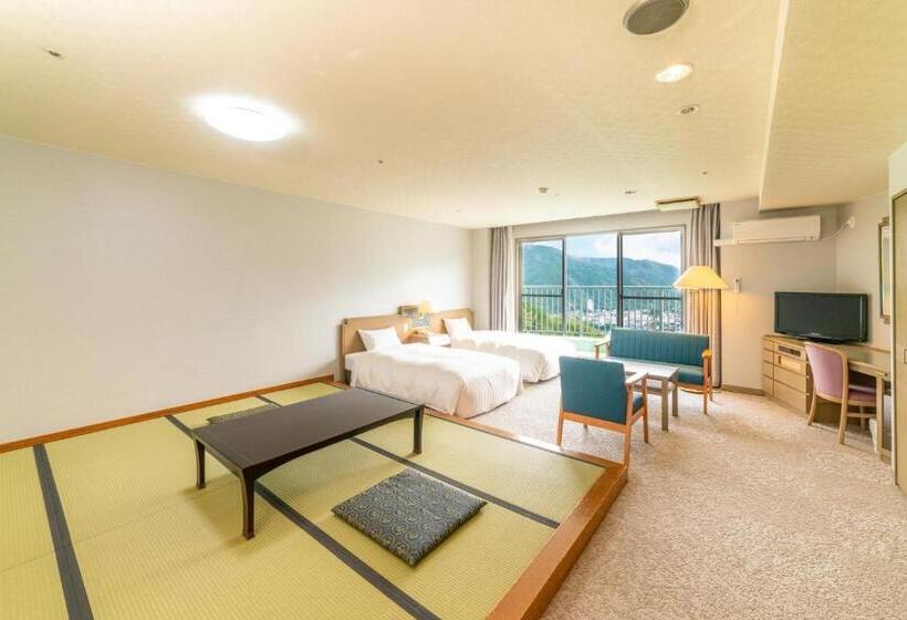 اتاق سوپریور, Ooedo Onsen Monogatari Premium Gero Shinkan