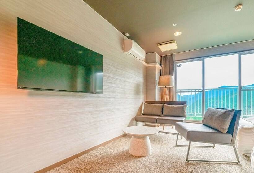 اتاق سوپریور, Ooedo Onsen Monogatari Premium Gero Shinkan