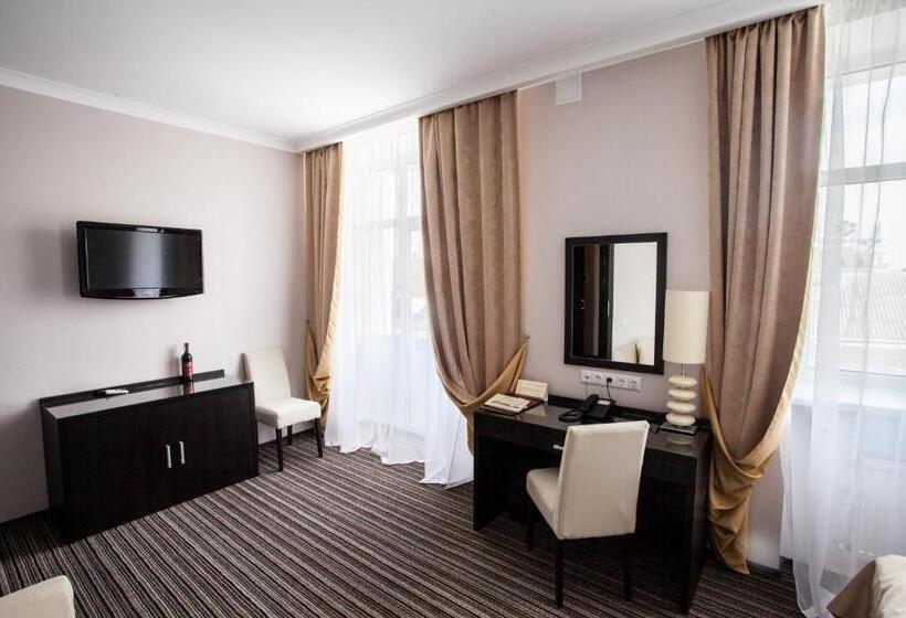 غرفة سوبيريور, Optima Sumy