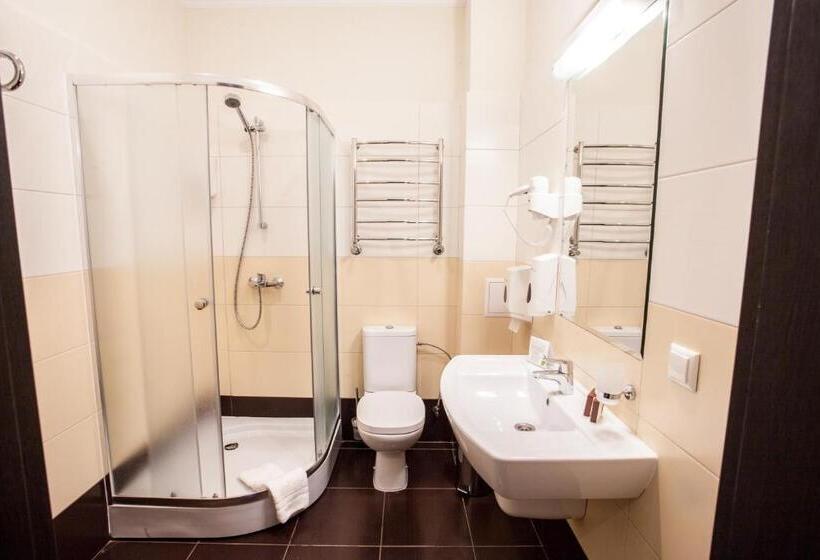 غرفة قياسية, Optima Sumy