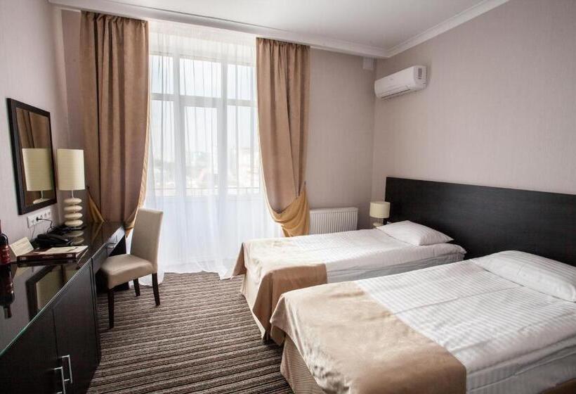 غرفة قياسية, Optima Sumy