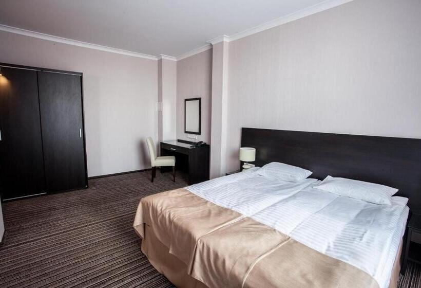 جناح, Optima Sumy