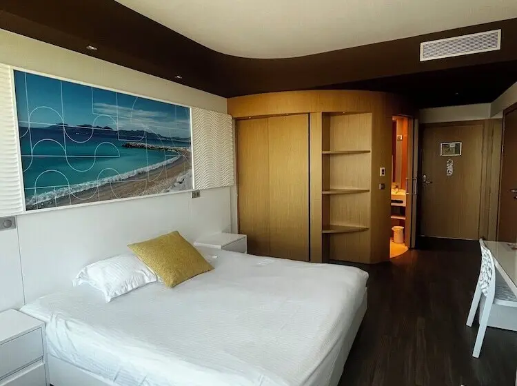 Triple Room Sea View, SoBlue