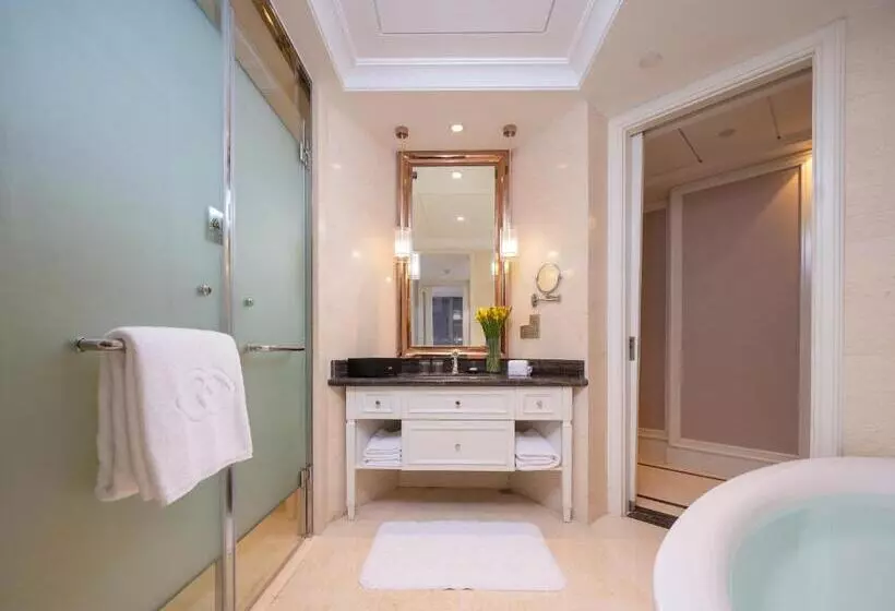 クラブジュニアスイート, Sofitel Xining