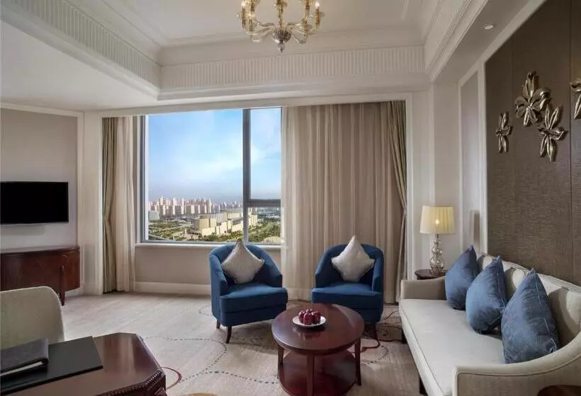 クラブジュニアスイート, Sofitel Xining