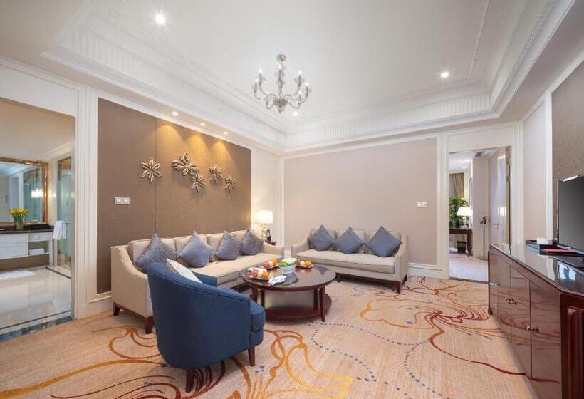 סוויטה יוקרתית, Sofitel Xining