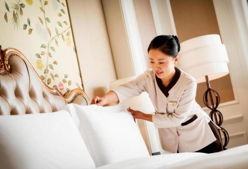 חדר קלאב, Sofitel Xining