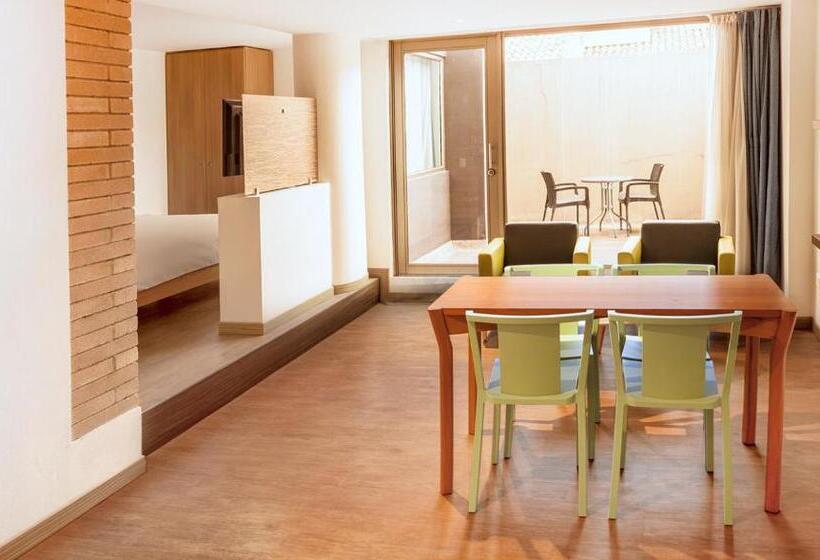 סוויטה, Viaggio Teleport City Suites