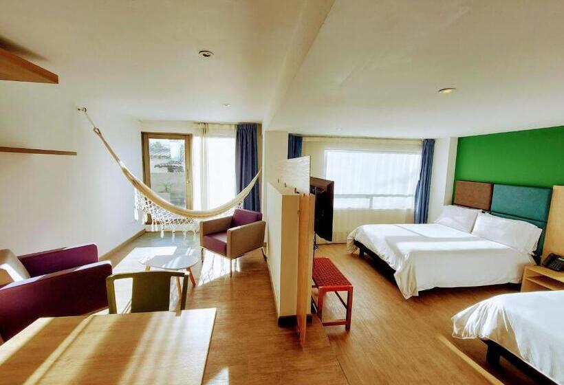 סוויטה, Viaggio Teleport City Suites