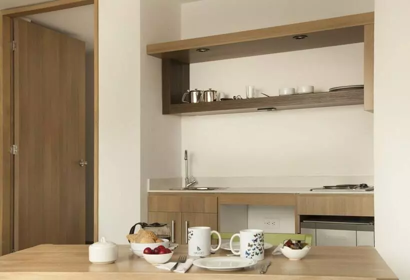 スイート, Viaggio Teleport City Suites