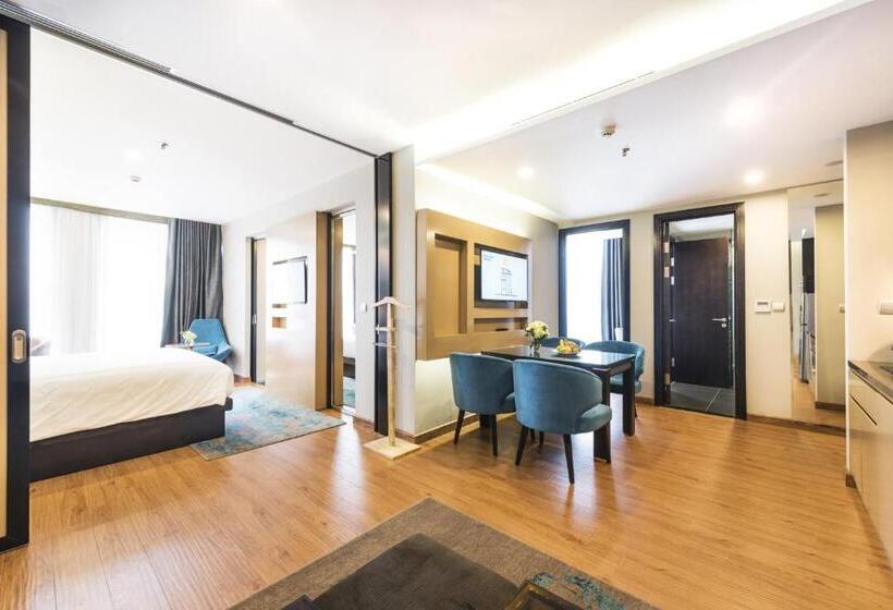 آپارتمان مدیریتی 2 خوابه, Novotel Suites Hanoi