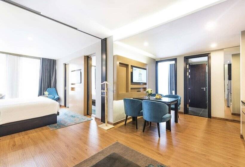 آپارتمان مدیریتی 2 خوابه, Novotel Suites Hanoi