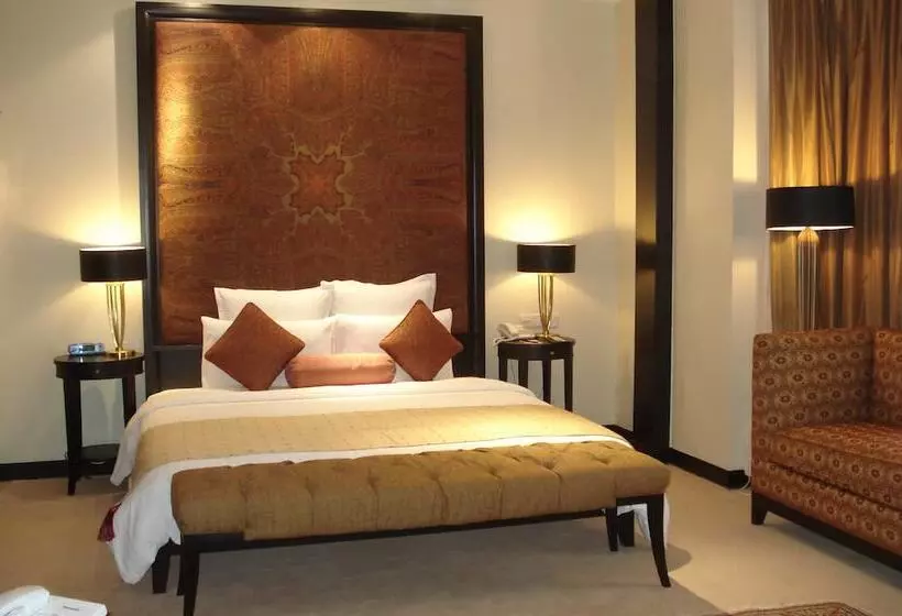 اتاق اجرایی, Pearl Continental Hotel, Muzaffarabad