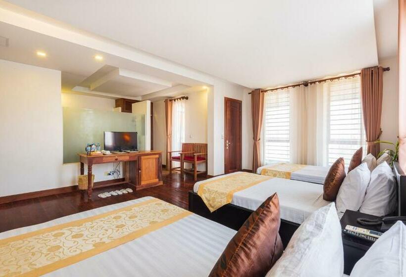 디럭스 트리플 룸, Soksan Angkor Villa