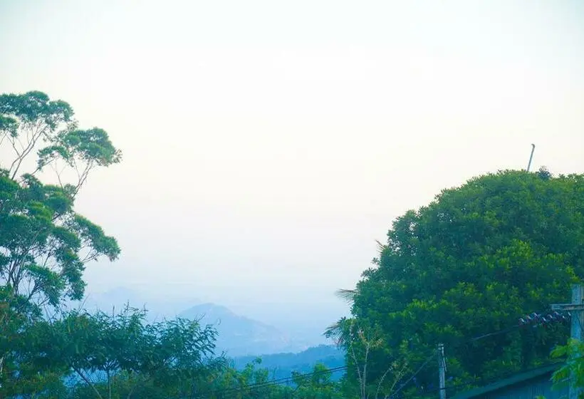 デラックスルーム, Soorya Inn Ella