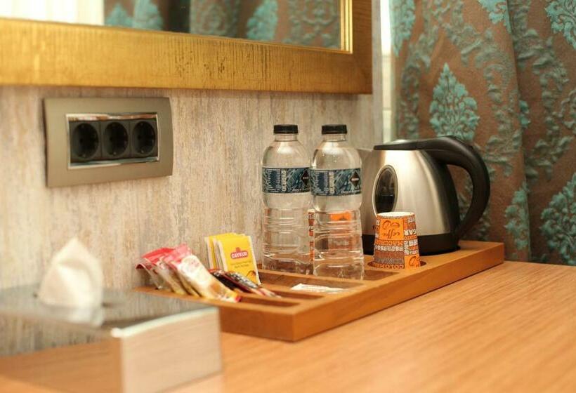 Номер Superior, The Hera Platinum