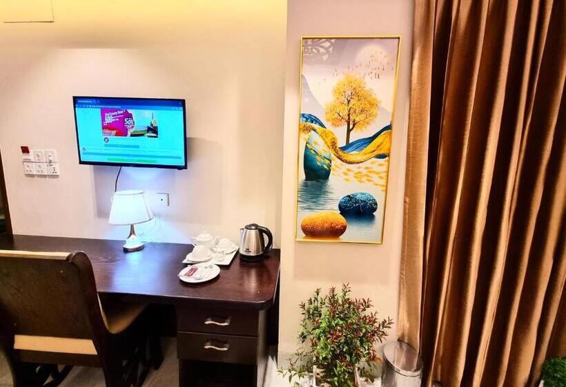 سوییت, Xpressmall Hotel Near Dhaka Airport