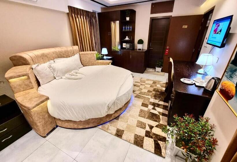 سوییت, Xpressmall Hotel Near Dhaka Airport